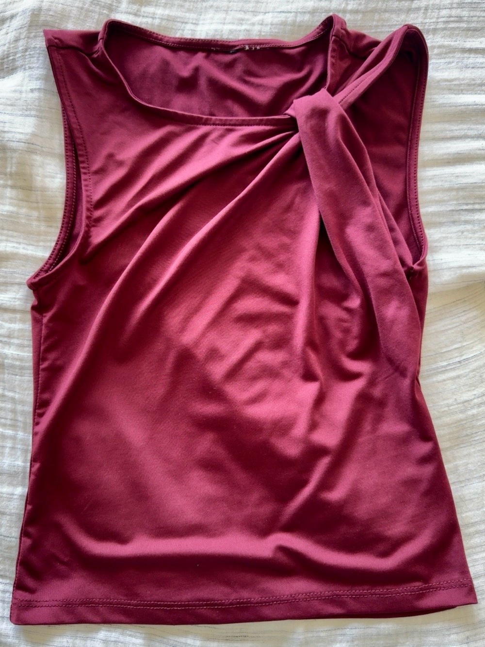 H&M Divided Burgundy Tie Neck Sleeveless Top XXS